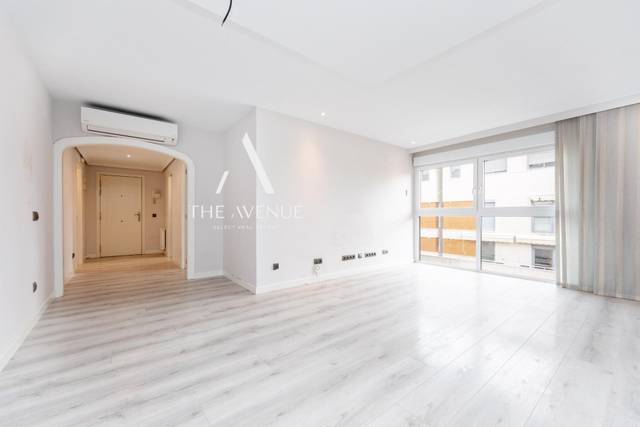 Piso en Venta en Montecarmelo