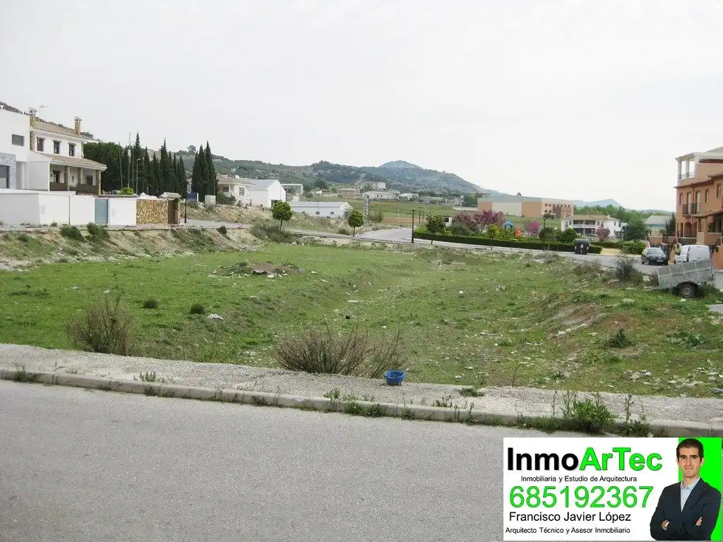 Residential land for sale in Íllora