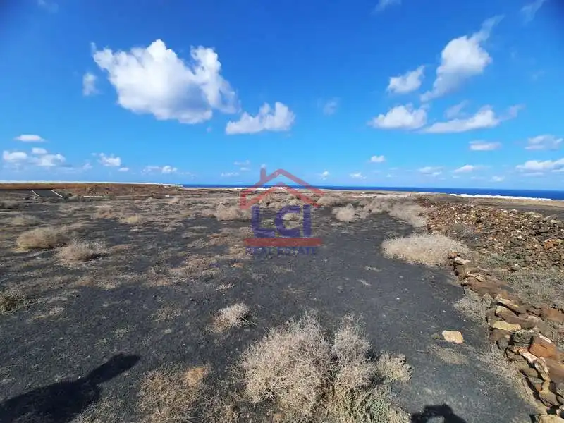Terreno en venta en Teguise