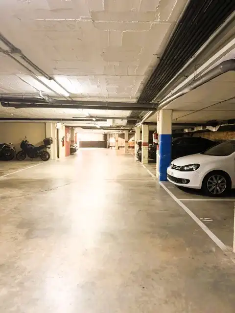 Aparcament de Pis en venda en Montgat amb Aire condicionat, Calefacció i Parquet