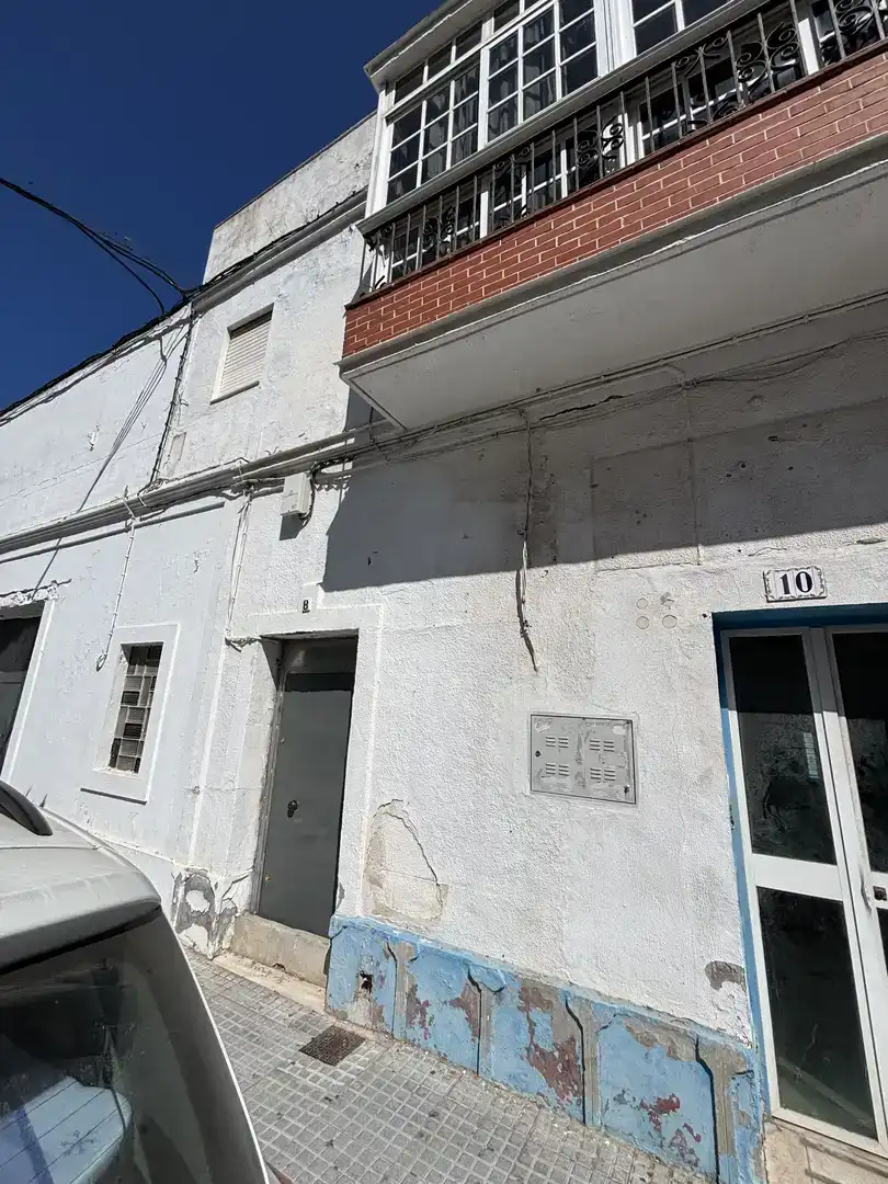 Vista exterior de Dúplex en venda en Chiclana de la Frontera amb Balcó