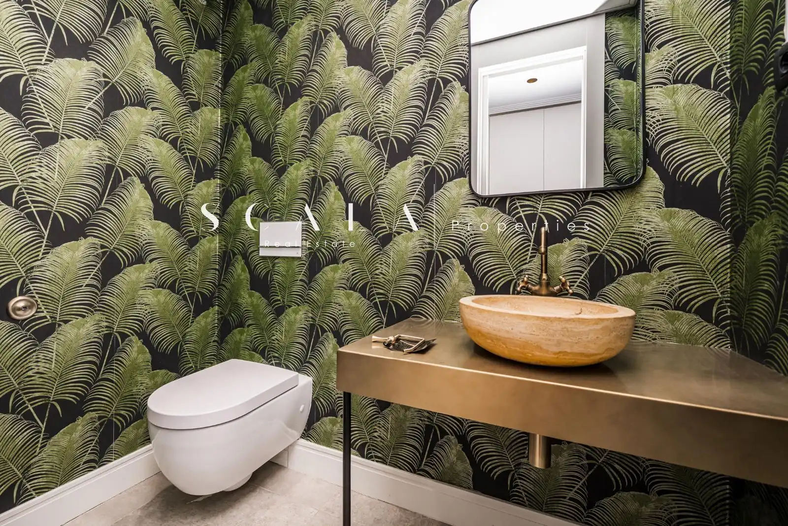 Badezimmer von Wohnung zur Miete in Madrid mit Klimaanlage, Heizung und Privatgarten