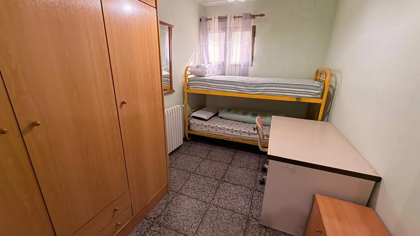 Bedroom of Flat for rent in Almansa, Albacete