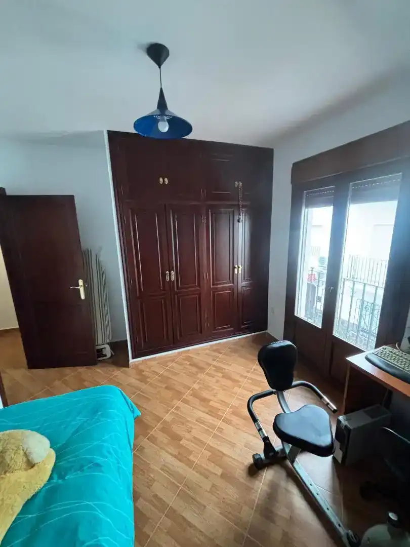 Habitación de Piso en venta en Yunquera con Trastero, Amueblado y Horno