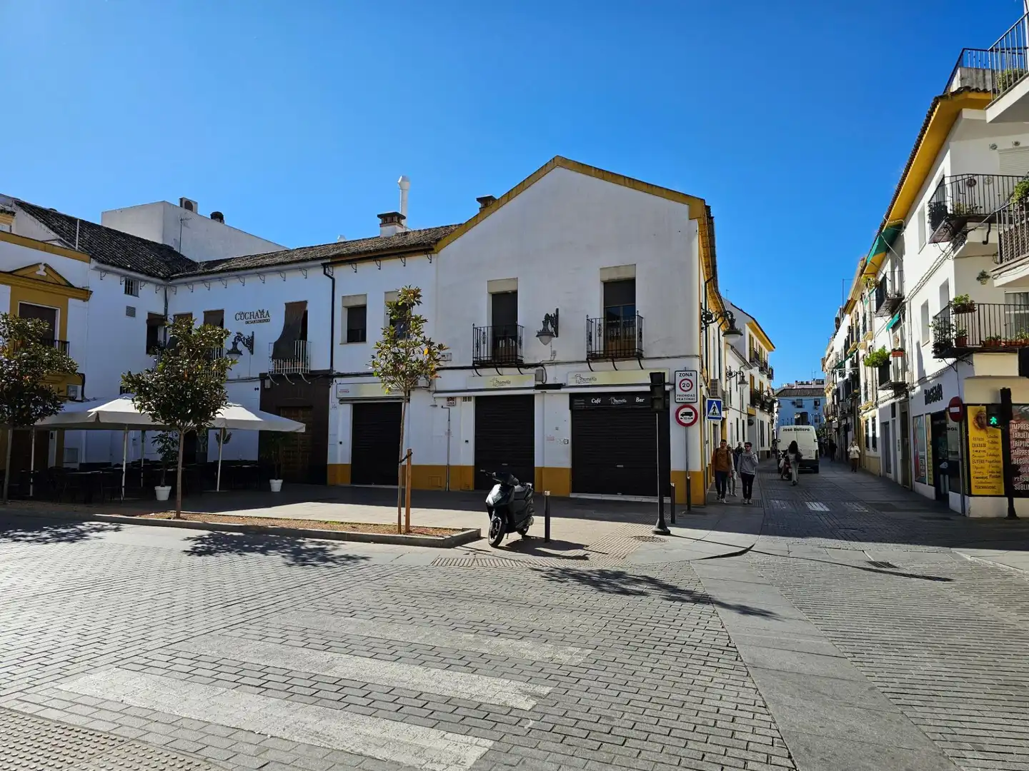 Außenansicht von Gebäude zum Verkauf in Córdoba