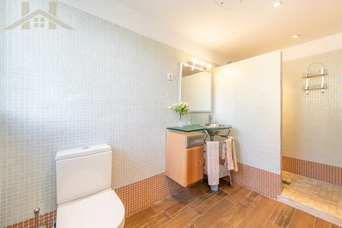 Baño de Casa o chalet en venta en Tres Cantos con Aire acondicionado, Calefacción y Jardín privado