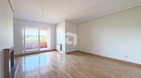 Foto 5 de Piso de alquiler en Terral, 17, Prado de Somoaguas, Pozuelo de Alarcón