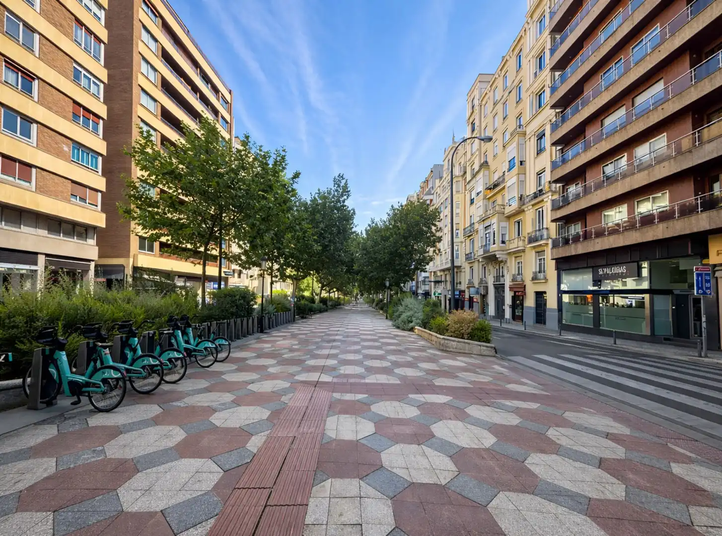 Exterior view of Flat for sale in Zaragoza  with Heating