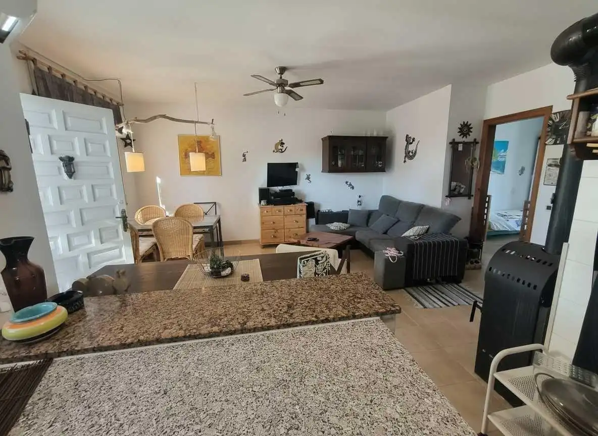 Wohnzimmer von Residential zum Verkauf in Deltebre