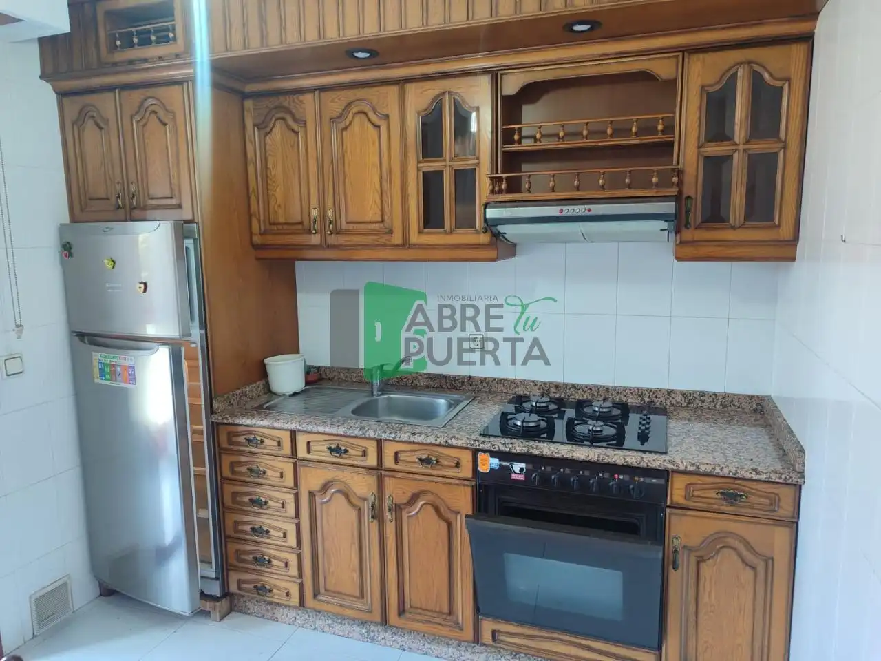 Cocina de Piso en venta en Ourense Capital  con Calefacción, Parquet y Trastero