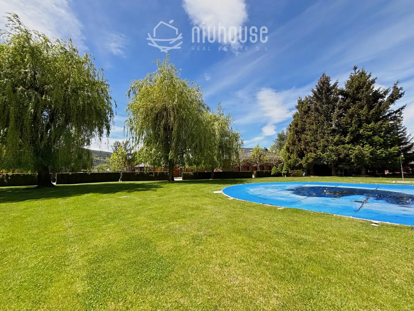 Piscina de Dúplex en venta en Palau - de - Cerdagne