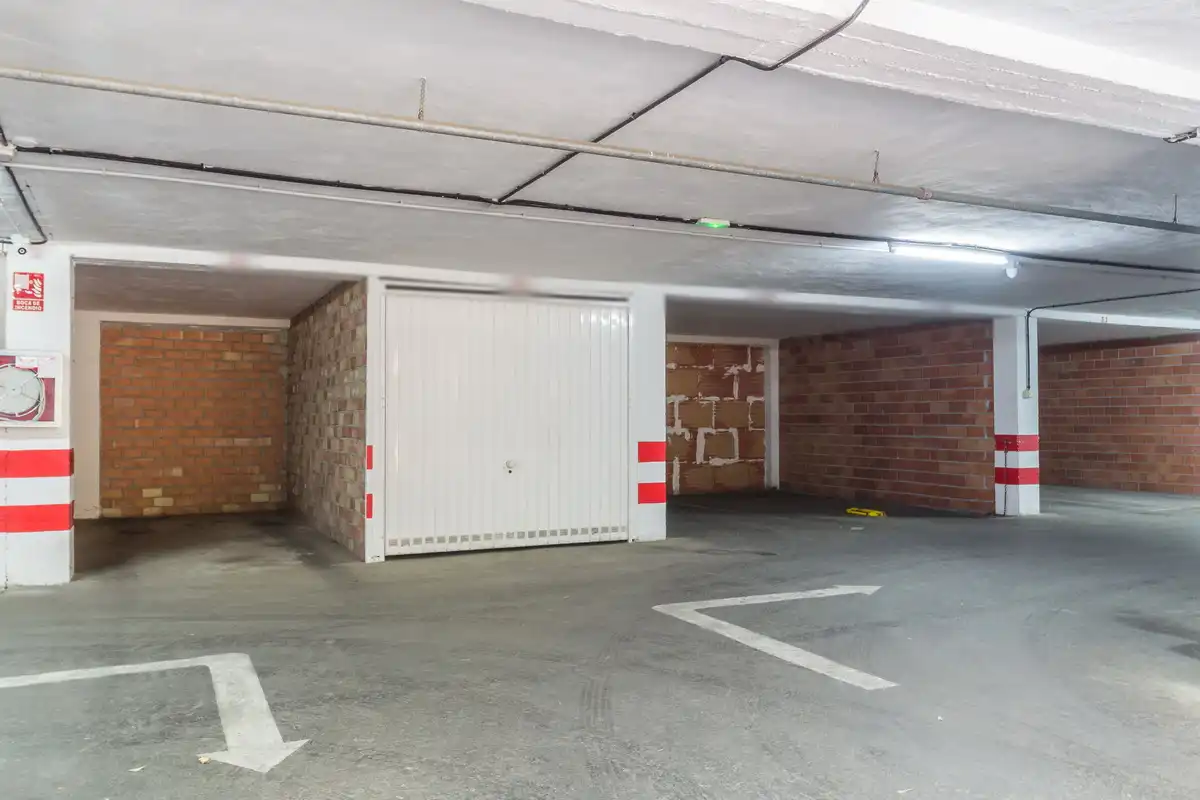 Parking of Flat for sale in Almuñécar  with Furnished