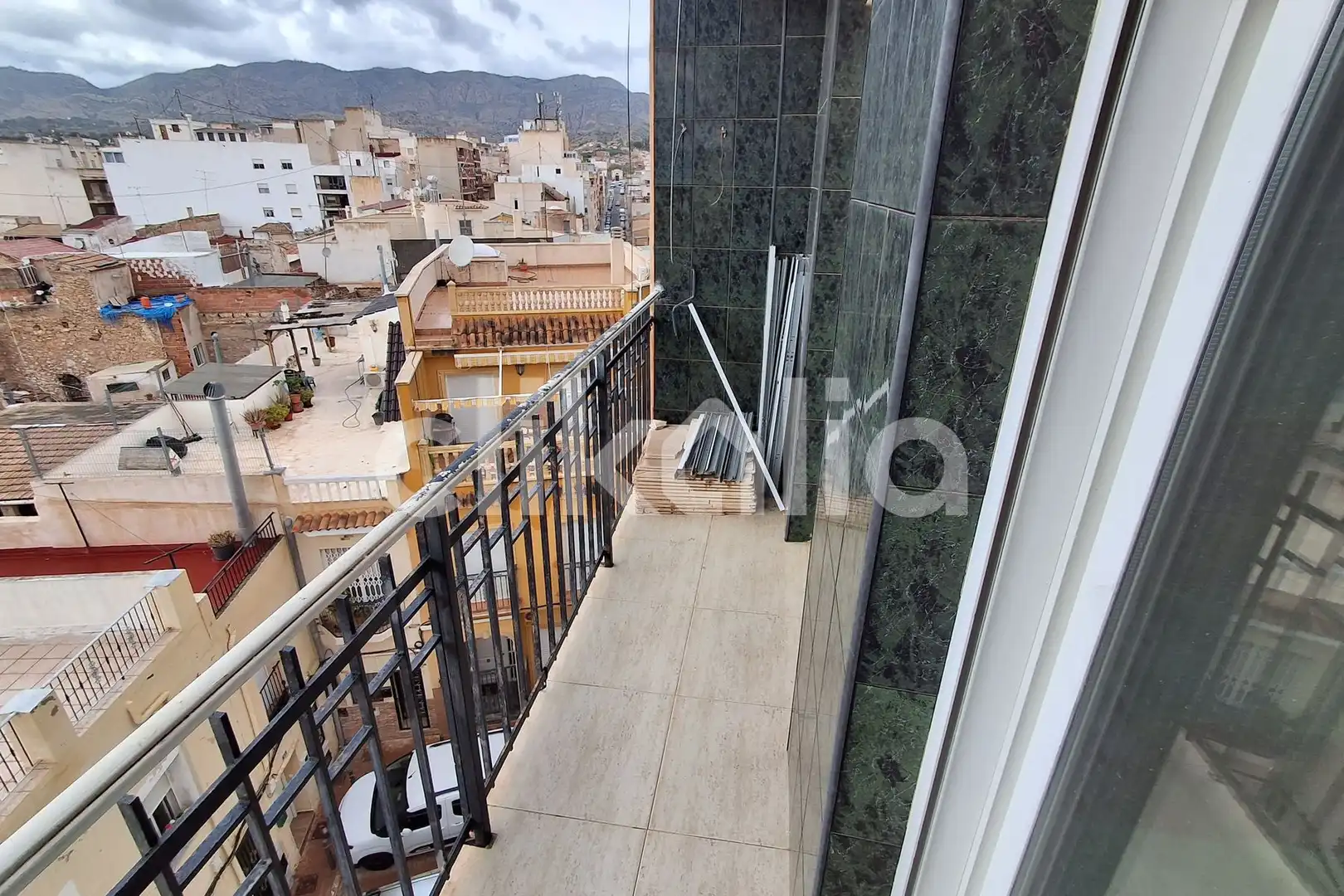 Vista exterior de Piso en venta en Crevillent con Terraza