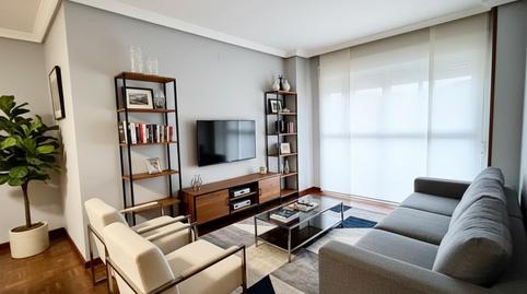 Foto 4 de Piso en venta en Calle de Rumanía, Rosas - Musas,  Madrid Capital