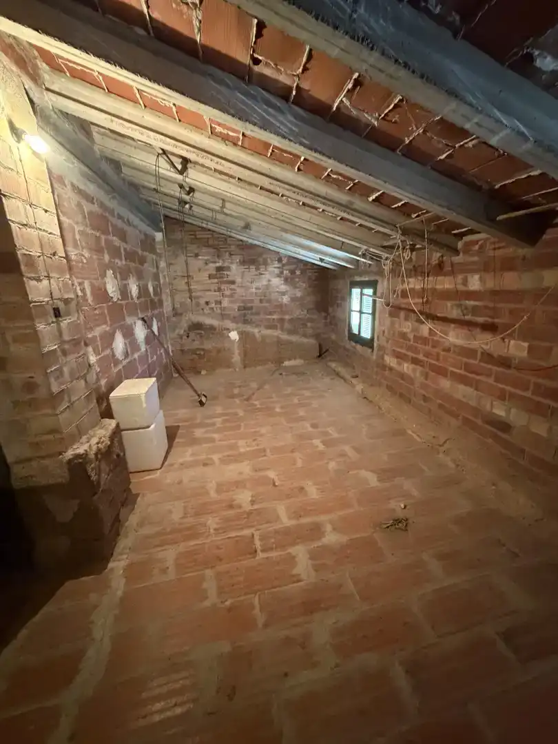 Casa adosada en venda en Bellaguarda amb Moblat