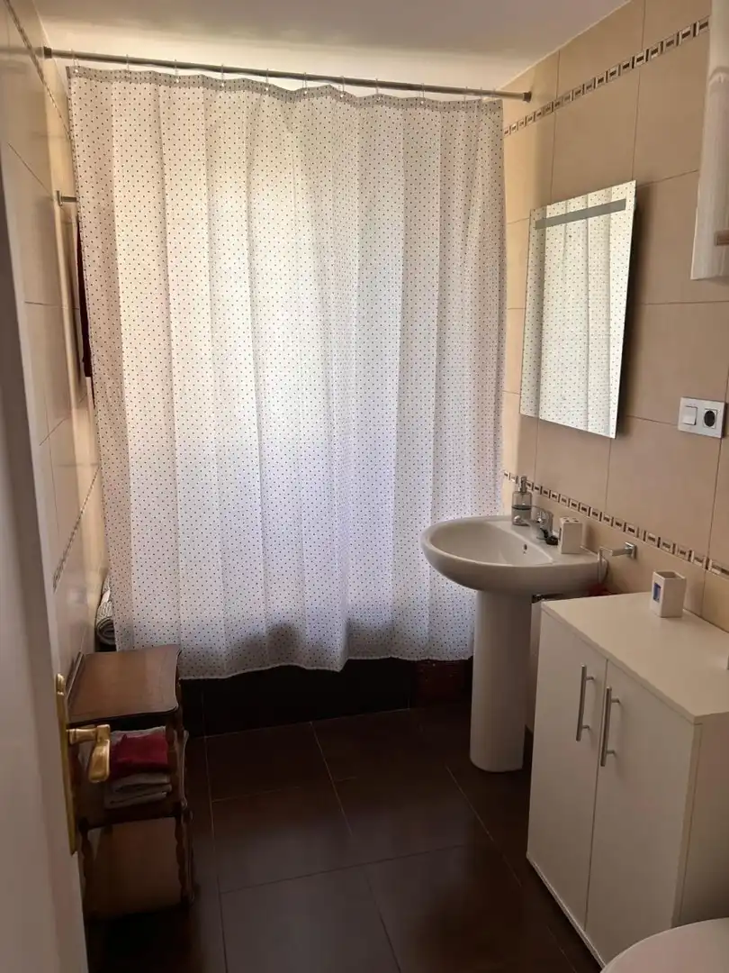 Bany de Pis en venda en Salobreña amb Terrassa, Moblat i Balcó