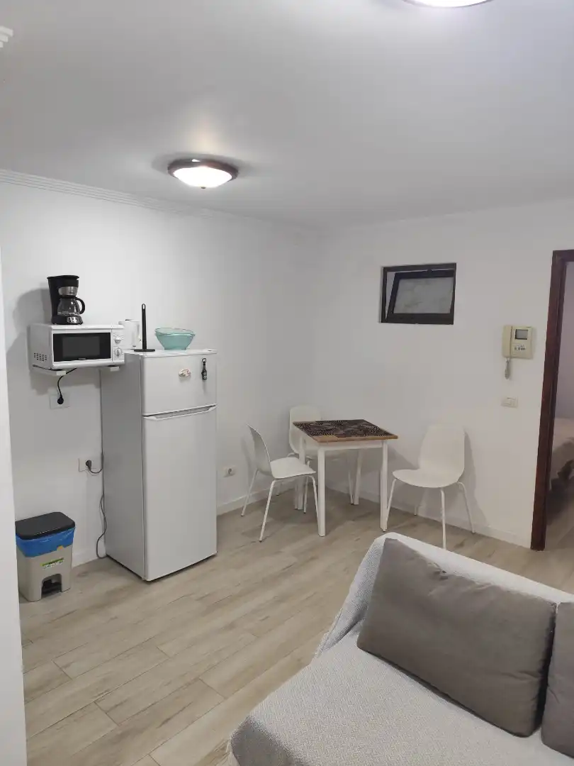 Cocina de Apartamento de alquiler en Las Palmas de Gran Canaria con Amueblado