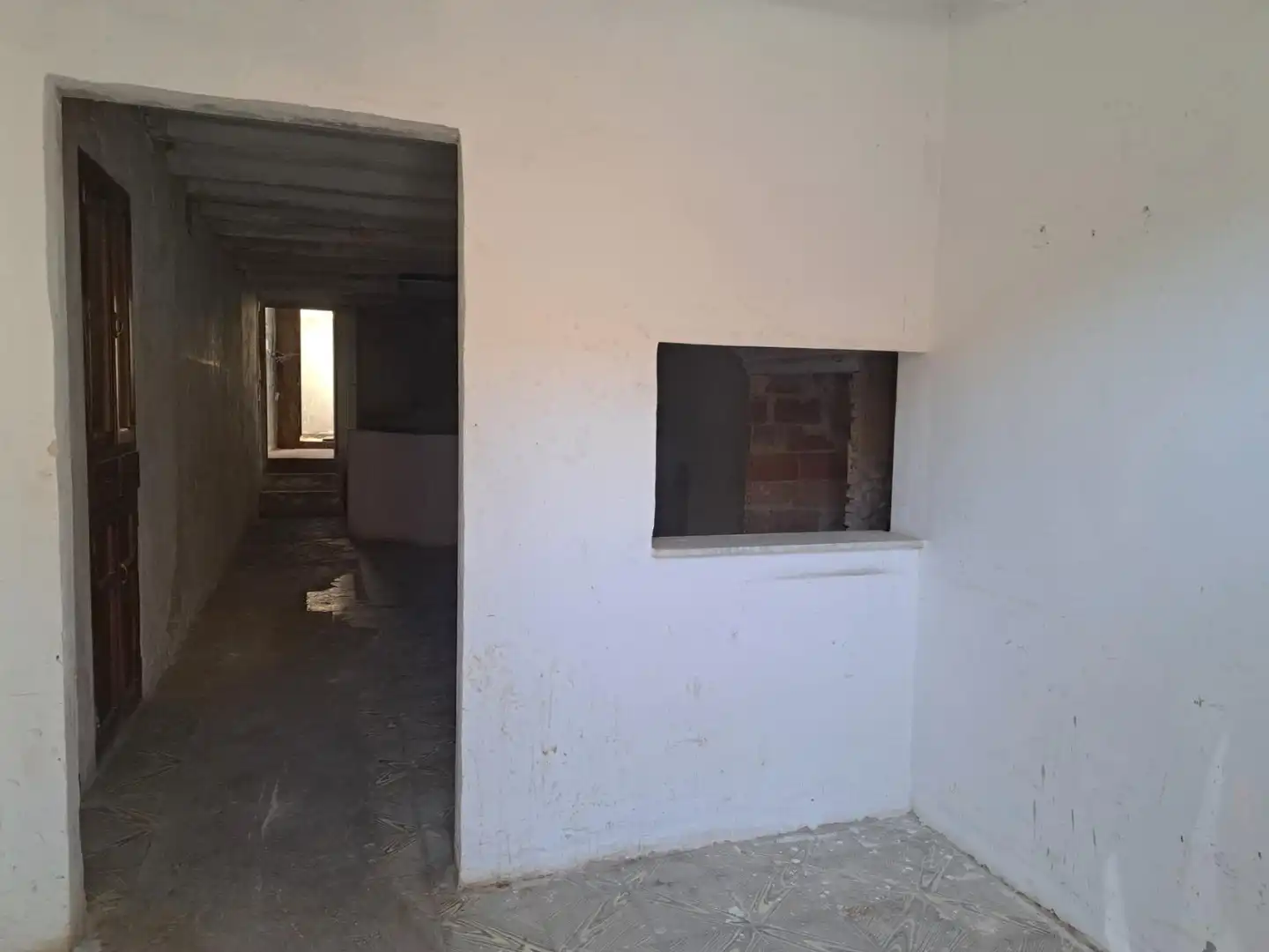 Houses for sale in Requena  with Terrace and Storage room