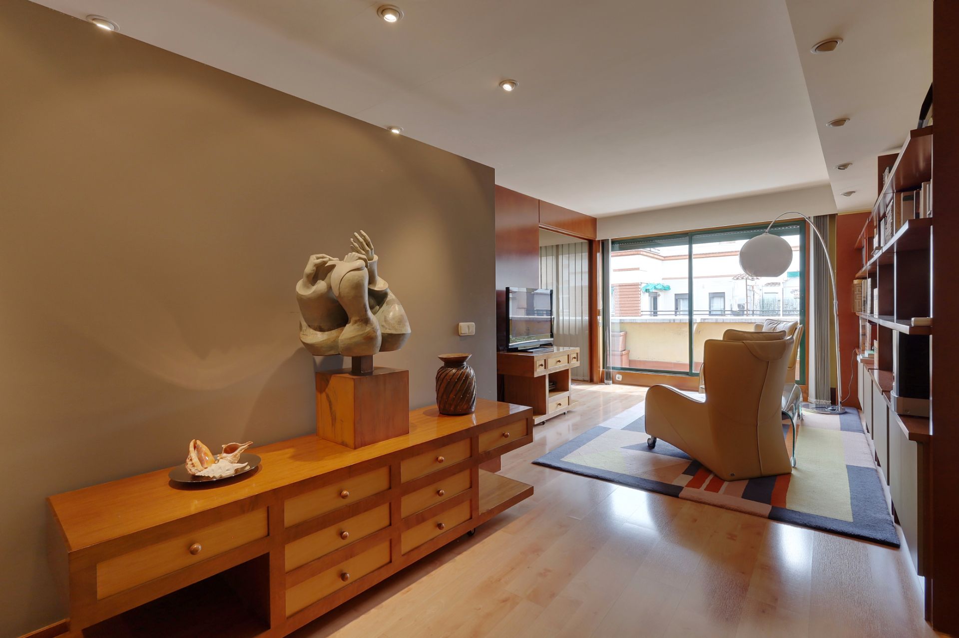 Living room of Attic for sale in  Madrid Capital  with Heating and Terrace