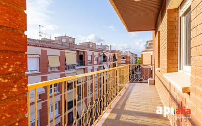 Vista exterior de Àtic en venda en Cambrils amb Aire condicionat, Terrassa i Balcó