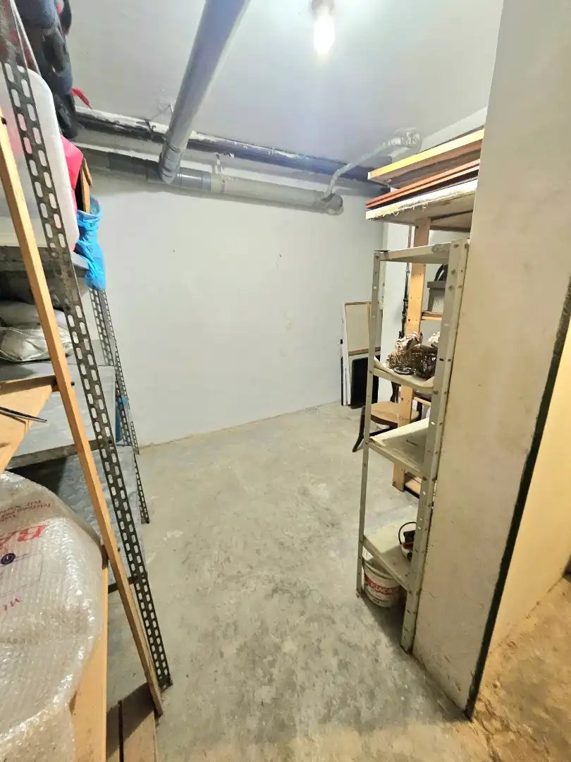Casa aparellada amb terrassa en venda a Carrer del Pensament, imagen 19