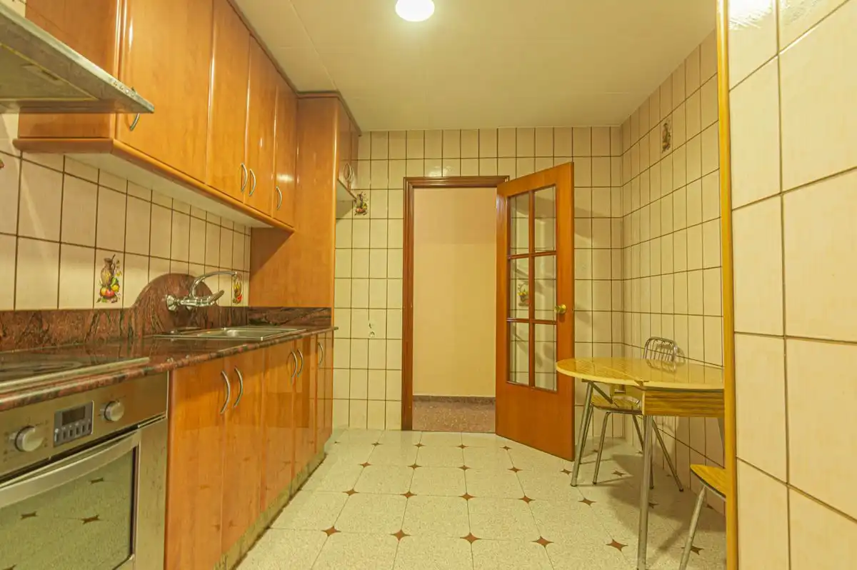 Kitchen of Flat for sale in Alberic  with Heating, Terrace and Balcony