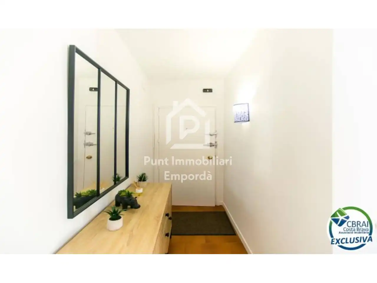 Apartament en venda en Empuriabrava amb Aire condicionat, Terrassa i Moblat