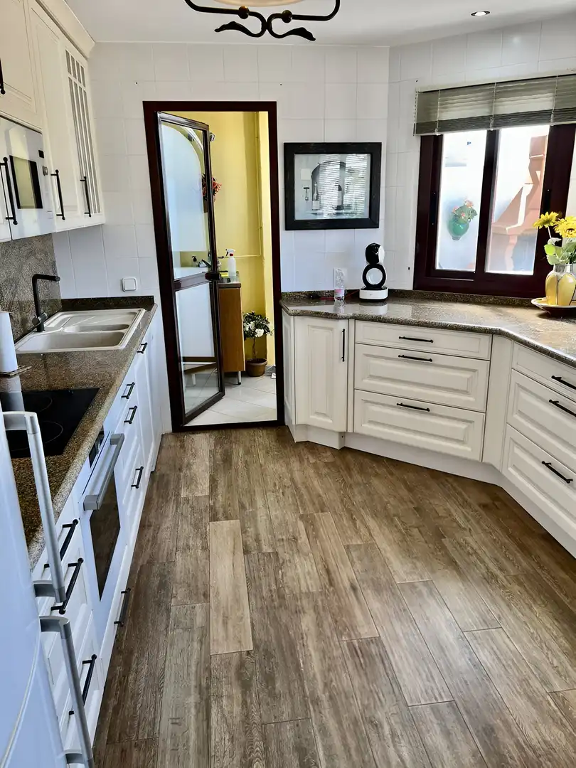 Ático con piscina en venta en Milla de Oro, imagen 13