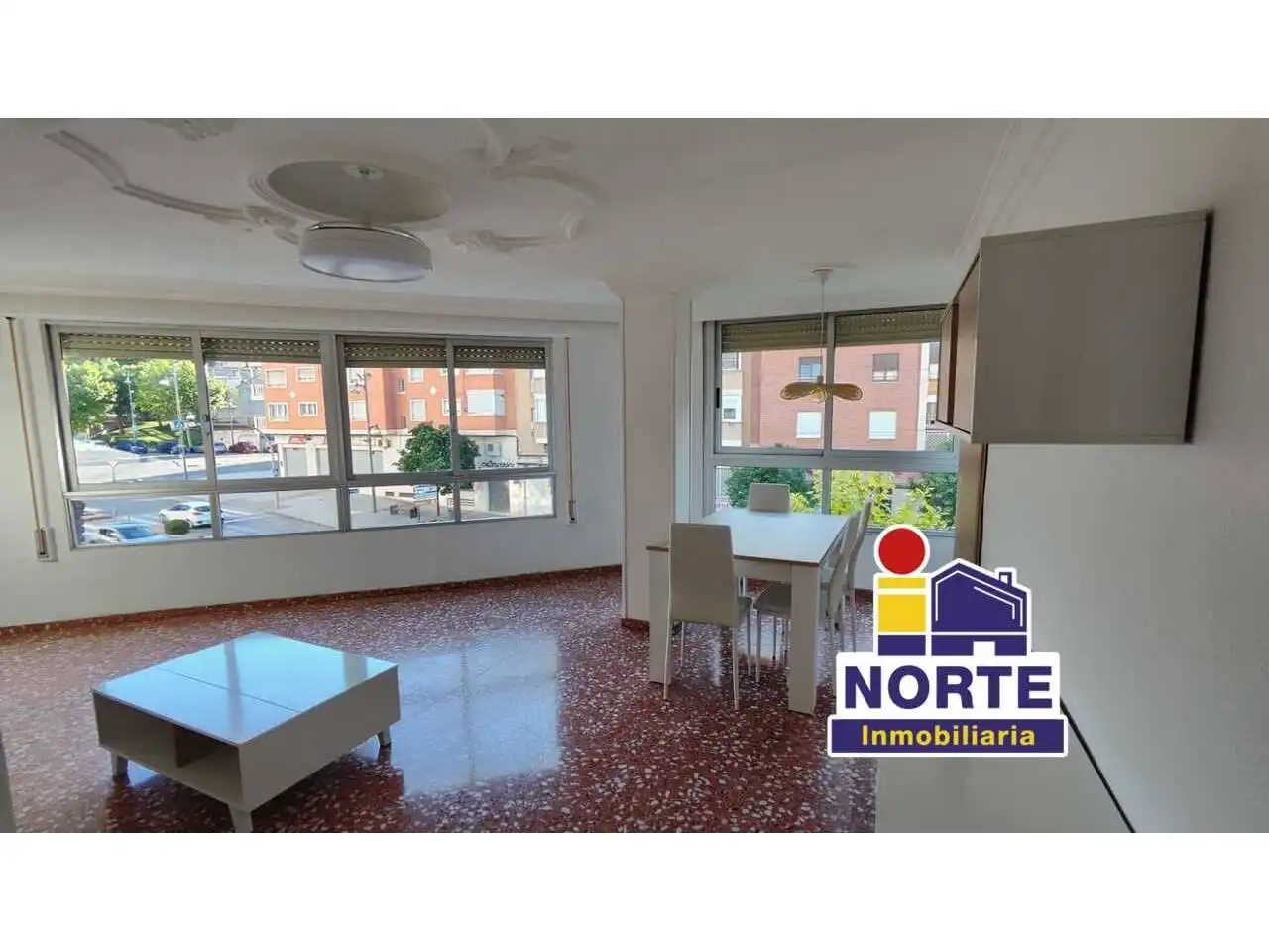 Vista exterior de Piso de alquiler en Cocentaina con Balcón