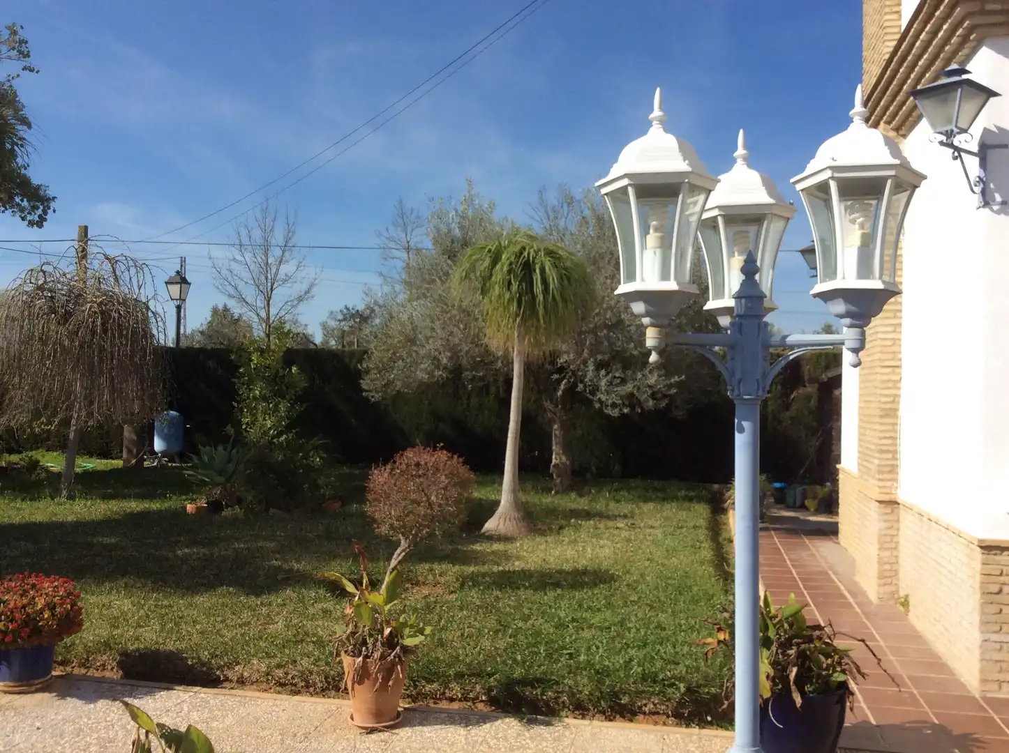 Jardí de Casa o xalet en venda en Espartinas amb Aire condicionat, Calefacció i Jardí privat
