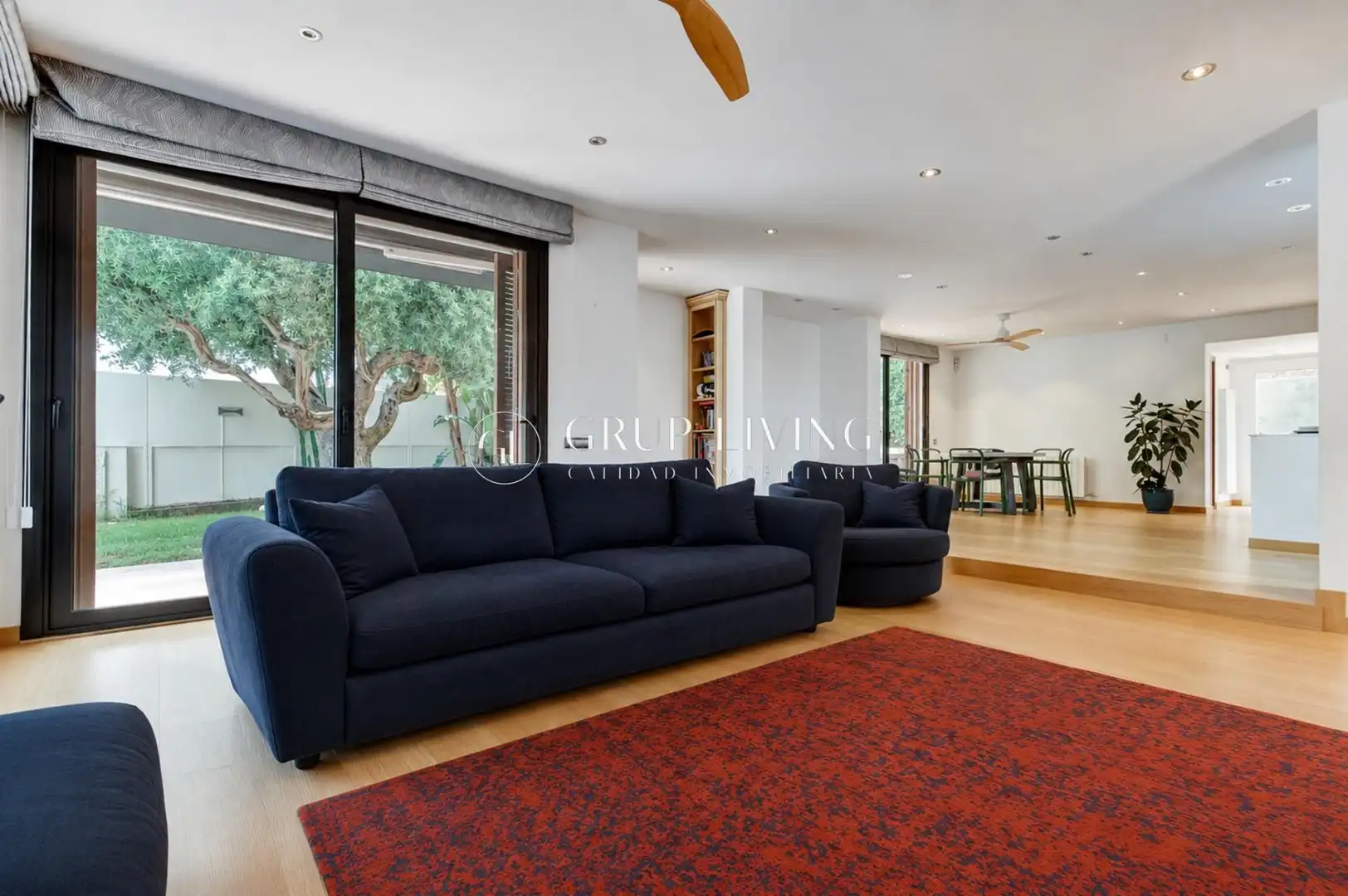 Casa amb terrassa en venda a Vallpineda - Santa Bárbara, imagen 6