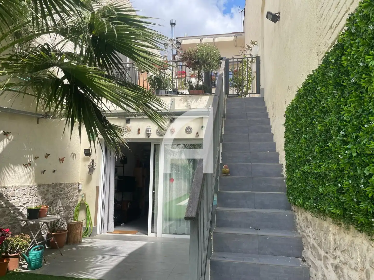 Houses for sale in Terrassa  with Air Conditioner, Heating and Private garden