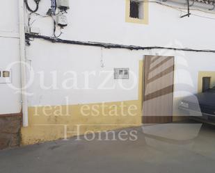 Exterior view of Single-family semi-detached for sale in Torrecillas de la Tiesa