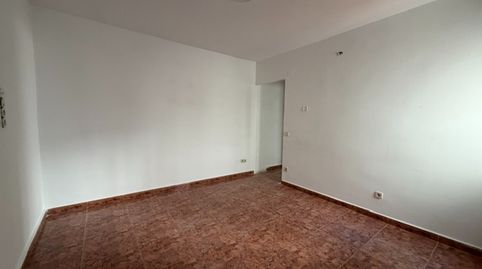 Foto 2 de Piso en venta en Calle de Los Bascones, Almenara -Ventilla, Madrid Capital