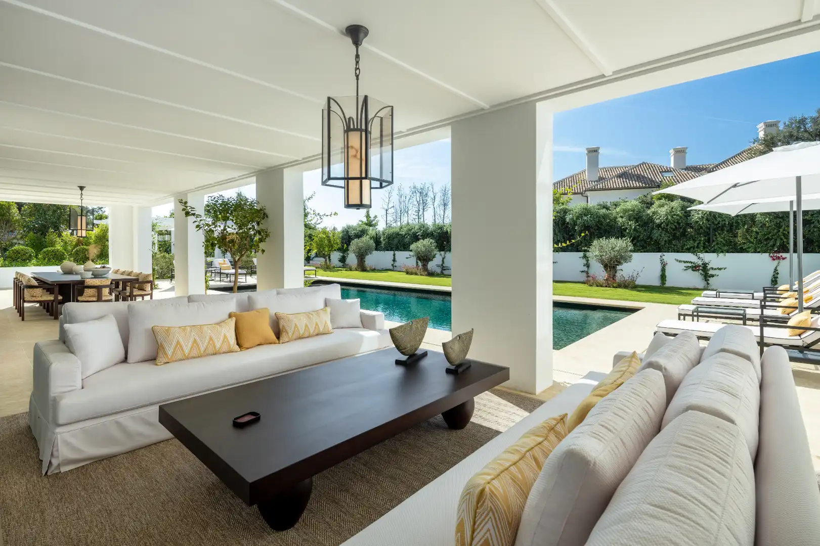 Chalet con piscina en venta en Milla de Oro