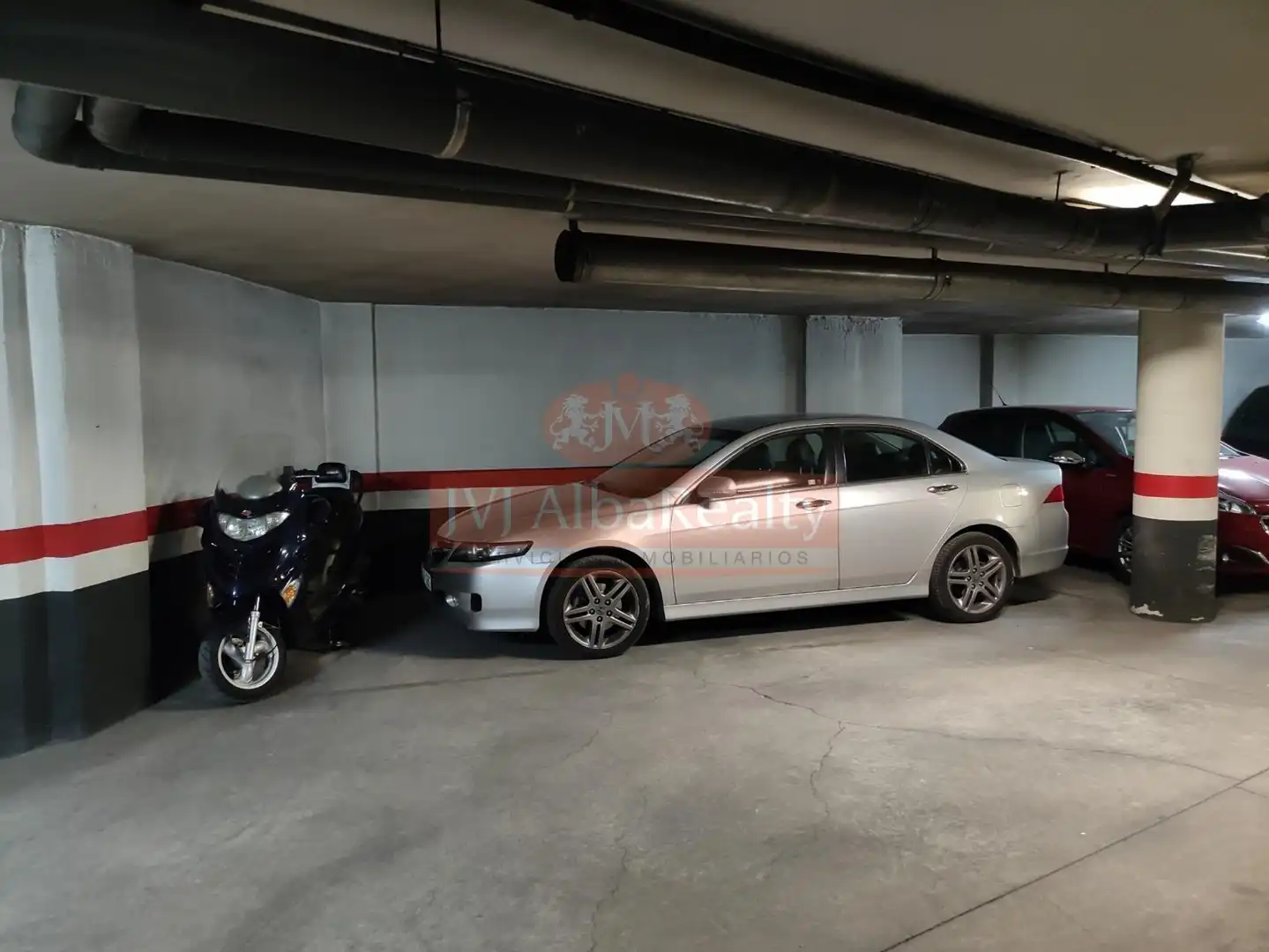 Parking de Dúplex en venta en Albacete con Aire acondicionado, Calefacción y Parquet