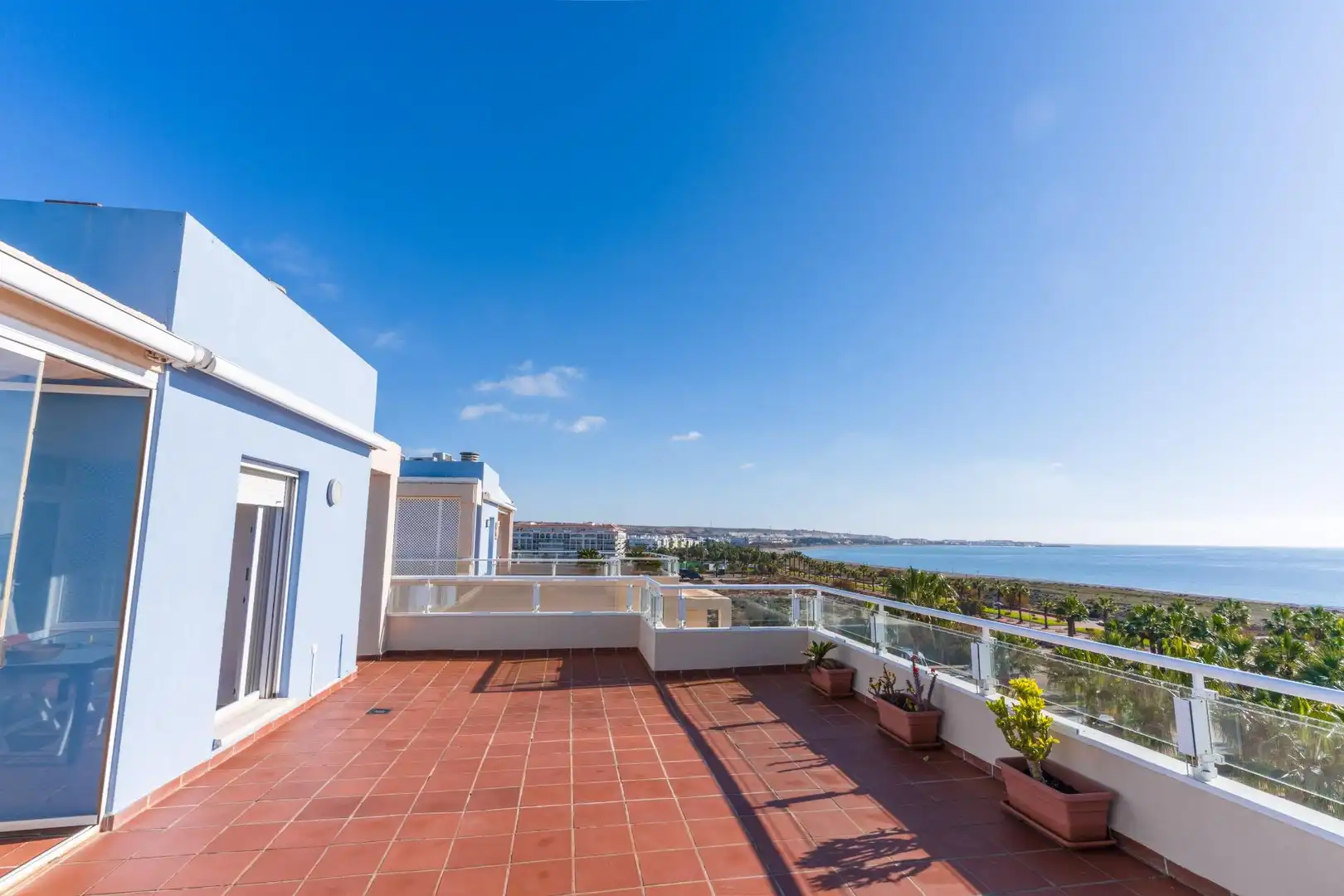 Terraza de Ático en venta en El Ejido con Aire acondicionado, Calefacción y Jardín privado