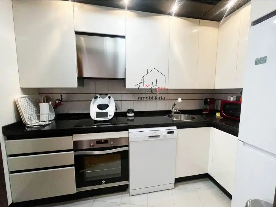 Cocina de Piso de alquiler en Salamanca con Aire acondicionado, Calefacción y Parquet