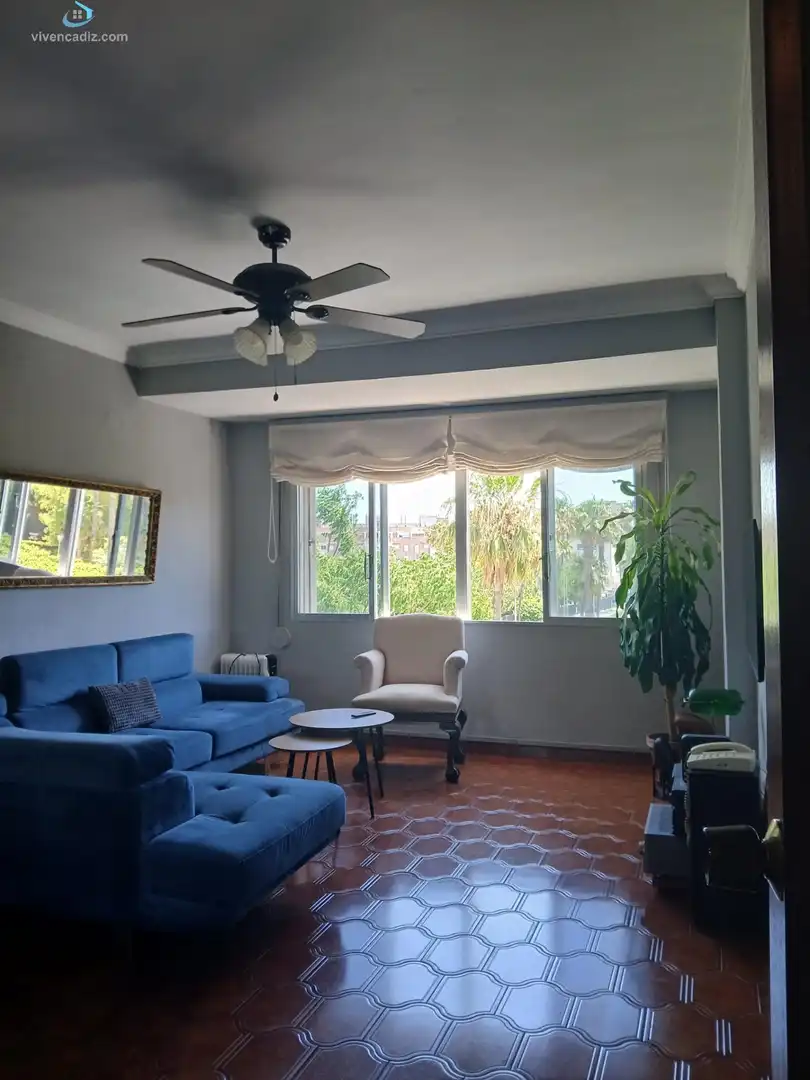 Living room of Flat for sale in Cádiz
