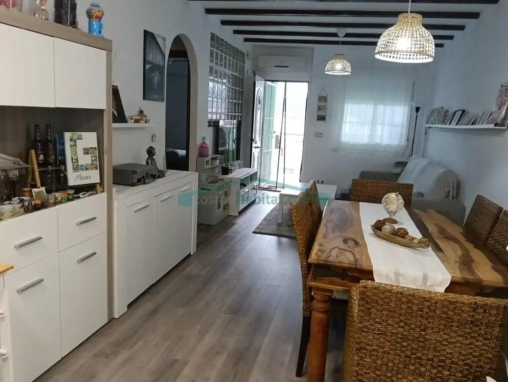 Sala d'estar de Casa o xalet en venda en Santa Pola amb Parquet, Terrassa i Piscina comunitària