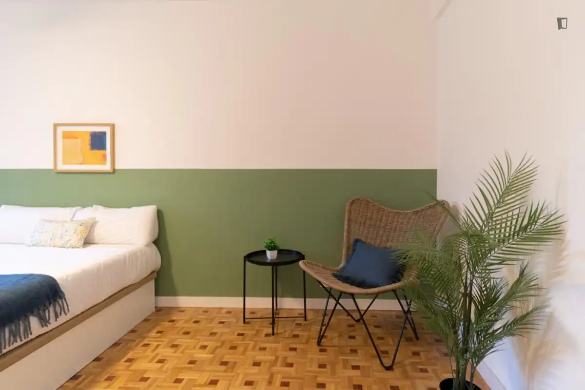 Bedroom of Apartments for share in Madrid  with Furnished, Oven and Washing machine