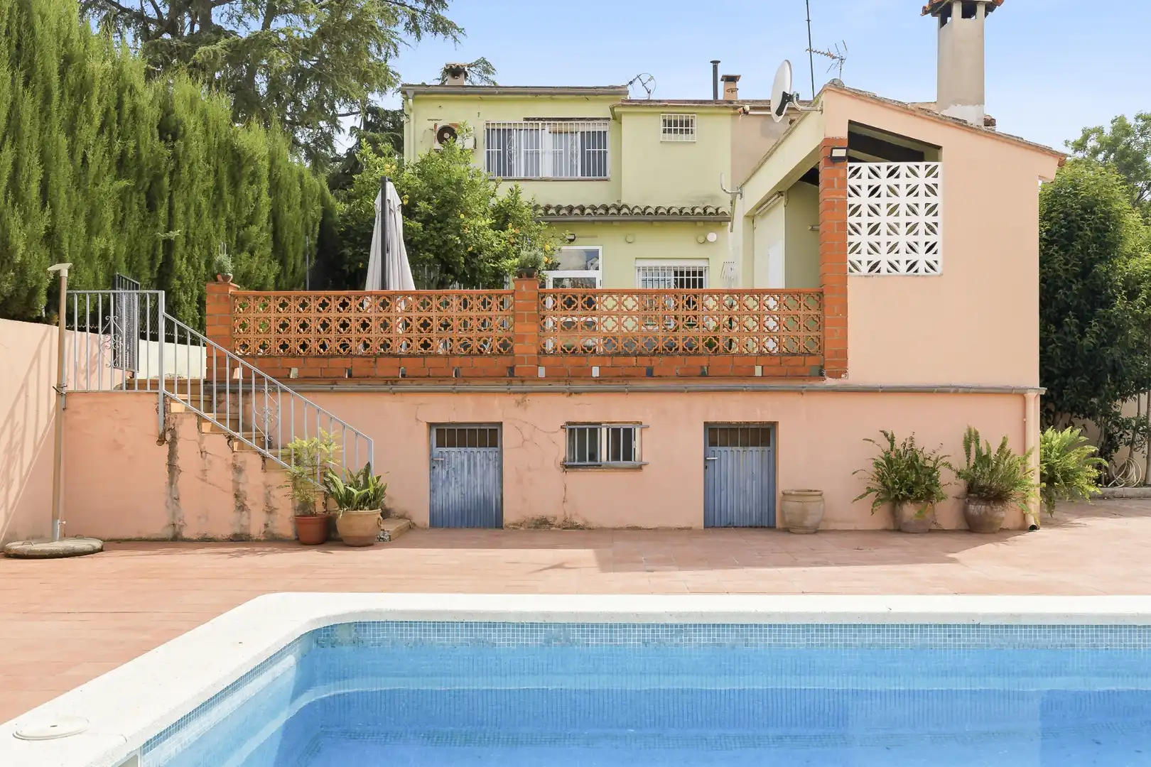 Jardín de Casa adosada en venta en Navajas con Aire acondicionado, Calefacción y Jardín privado
