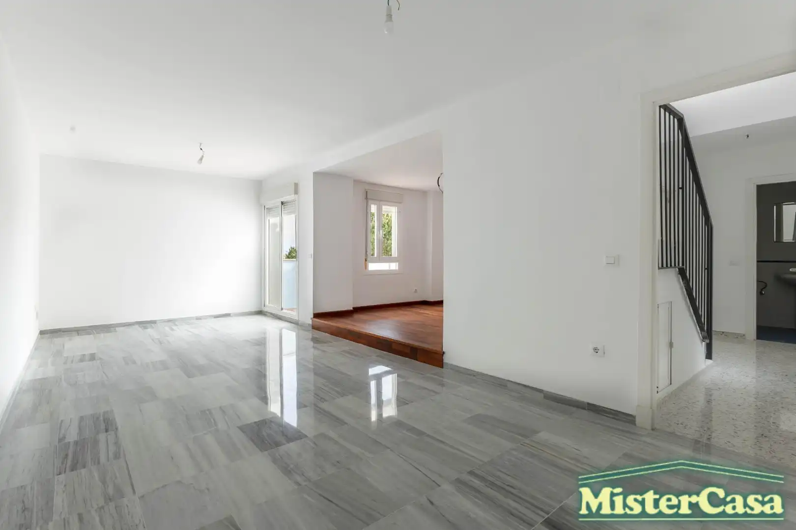 Attic for sale in Jerez de la Frontera  with Private garden and Terrace