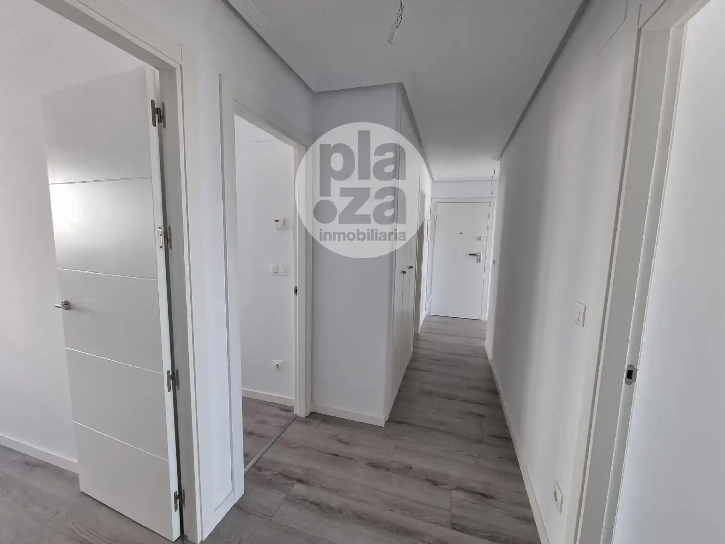 Piso en venta en Burgos con Calefacción, Terraza y Trastero