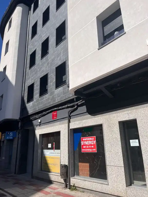 Gewerbefläche zur Miete in Casco Antiguo