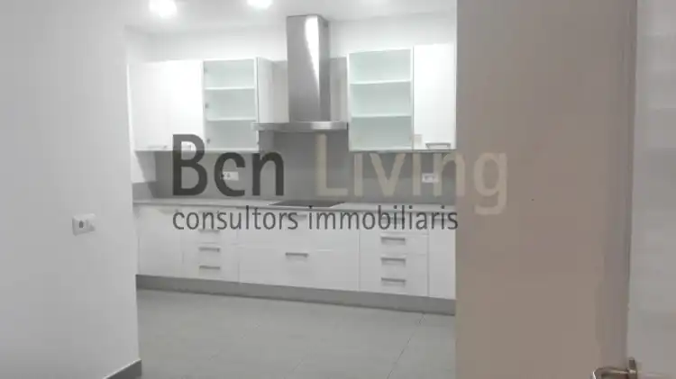 Cocina de Piso de alquiler en Barcelona con Aire acondicionado, Parquet y Terraza