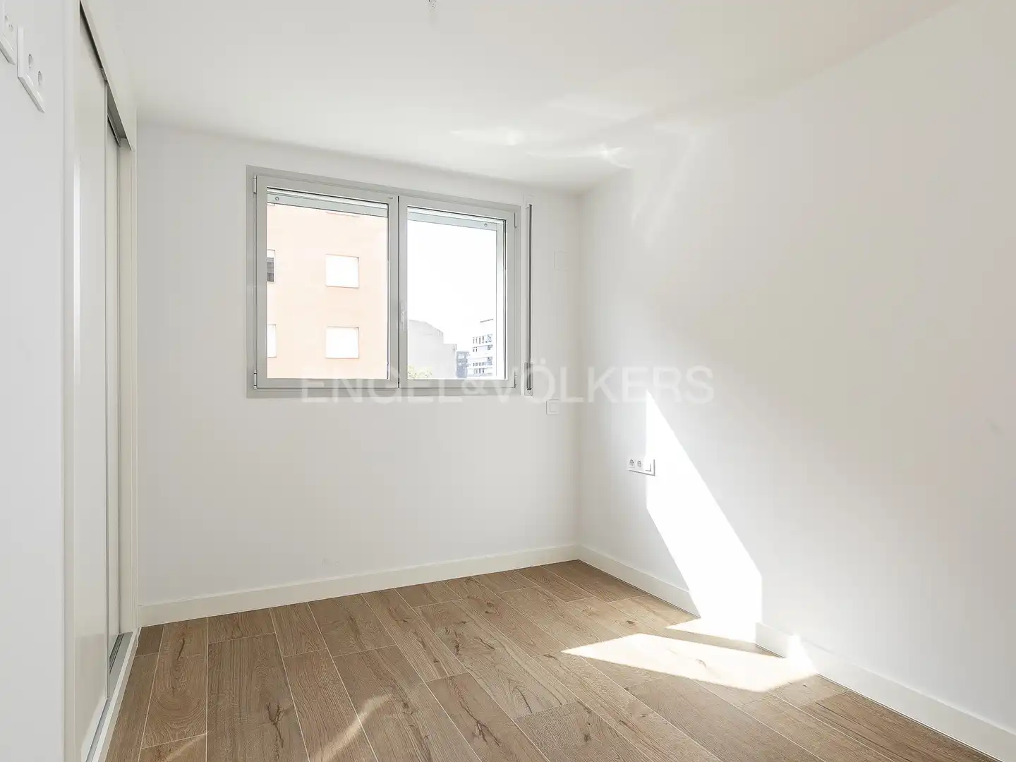 Schlafzimmer von Wohnung zur Miete in Barcelona mit Klimaanlage, Heizung und Parkett