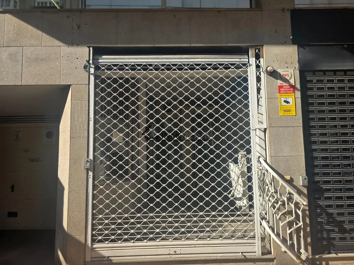 Business premises for sale in Zona de Plaza de Barcelos, imagen 3