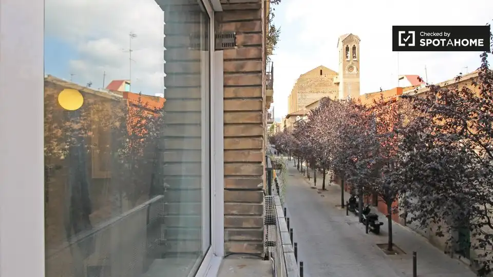 Vista exterior de Pis de lloguer en Barcelona amb Aire condicionat, Calefacció i Moblat