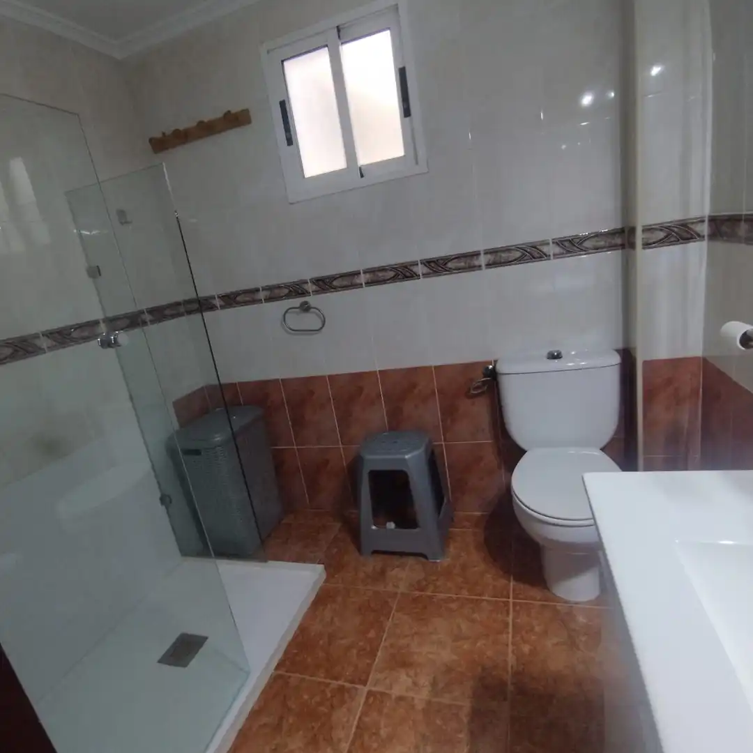 Badezimmer von Wohnung zum Verkauf in Algemesí